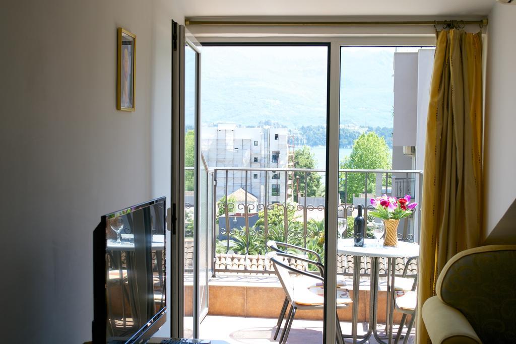 Apartments Luka Budva Exteriör bild