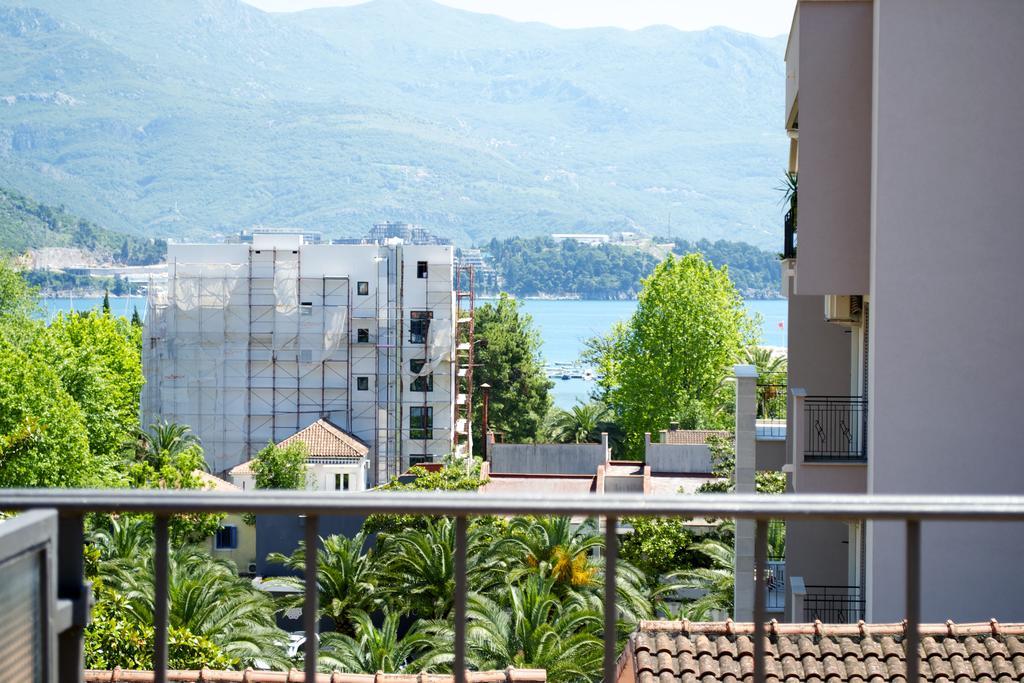 Apartments Luka Budva Exteriör bild