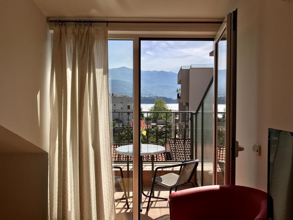 Apartments Luka Budva Exteriör bild