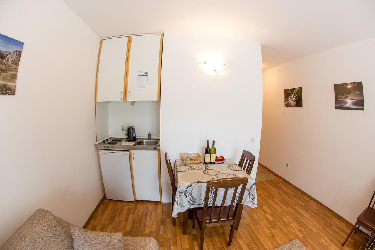 Apartments Luka Budva Exteriör bild